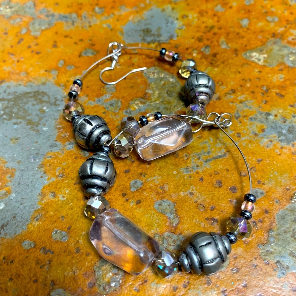 Beautiful beaded hoops✨ - Picture 2 of 3